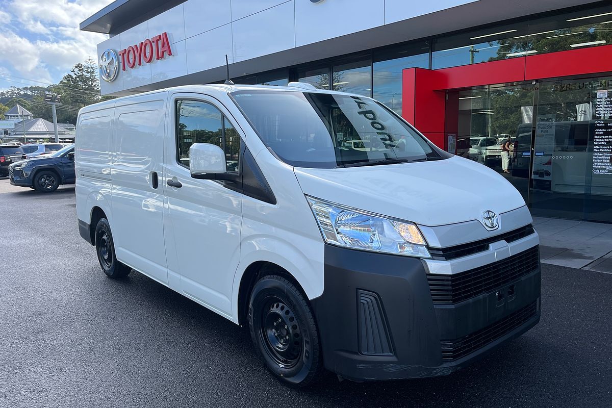 2022 Toyota Hiace GDH300R LWB