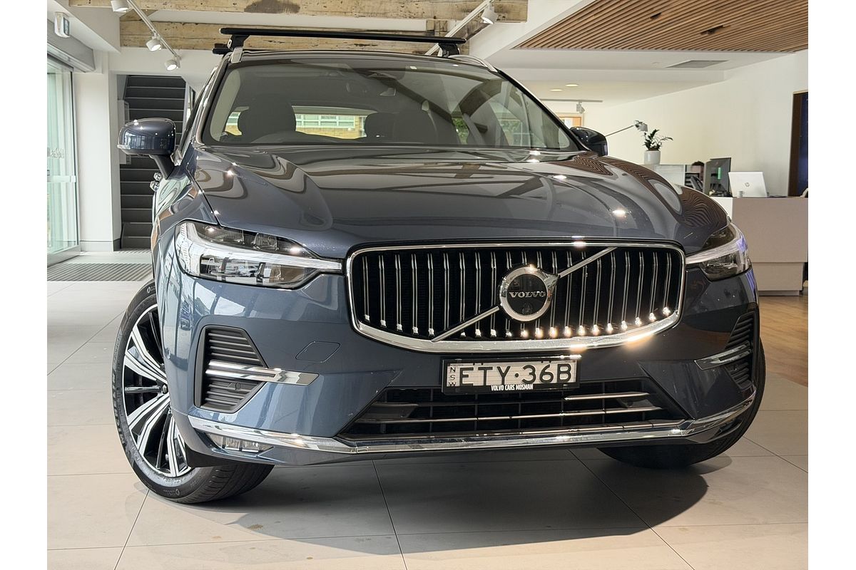 2022 Volvo XC60 B5 Inscription