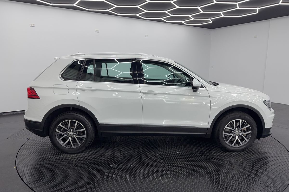 2017 Volkswagen Tiguan 132TSI Comfortline 5N