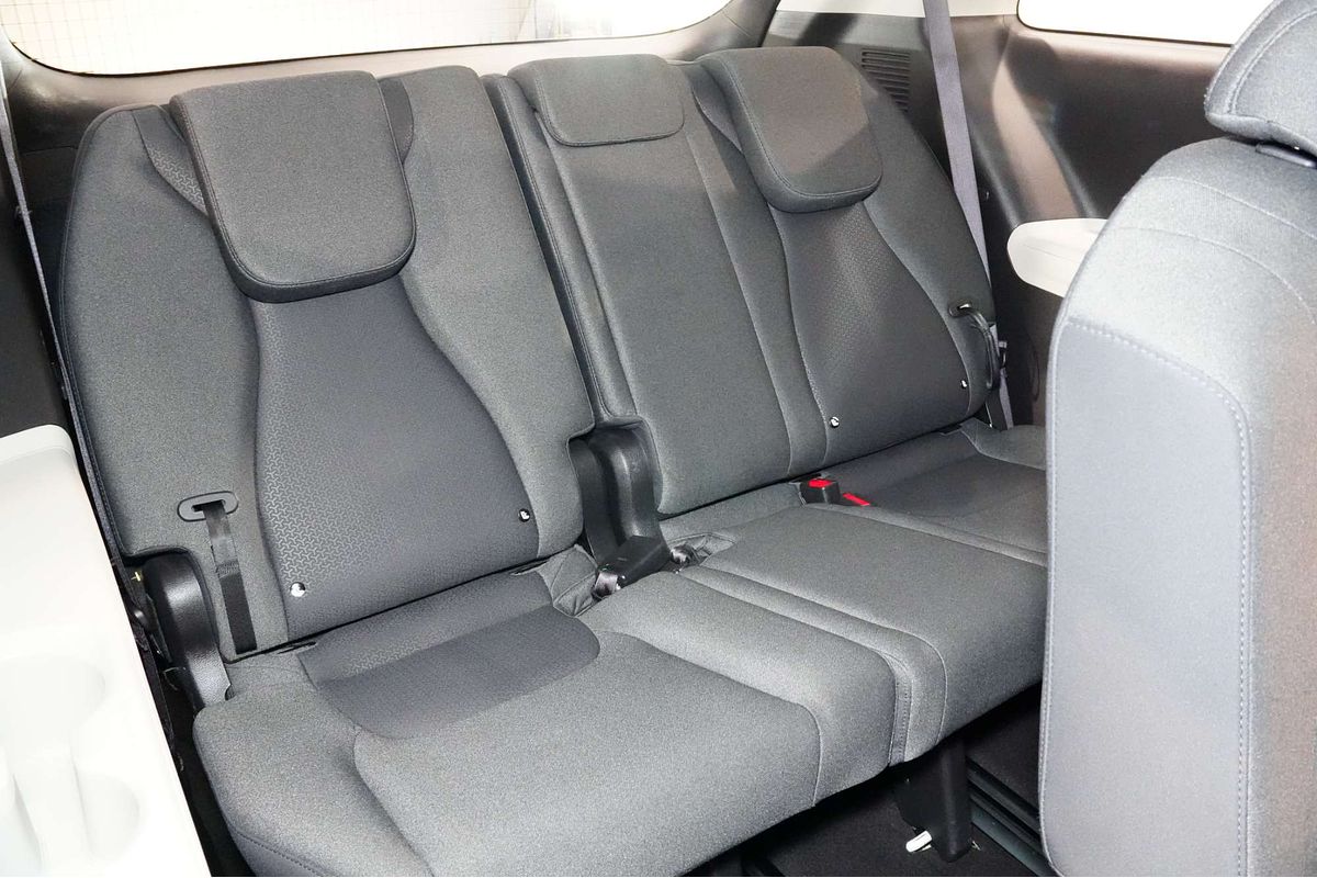 2024 Kia Carnival S KA4