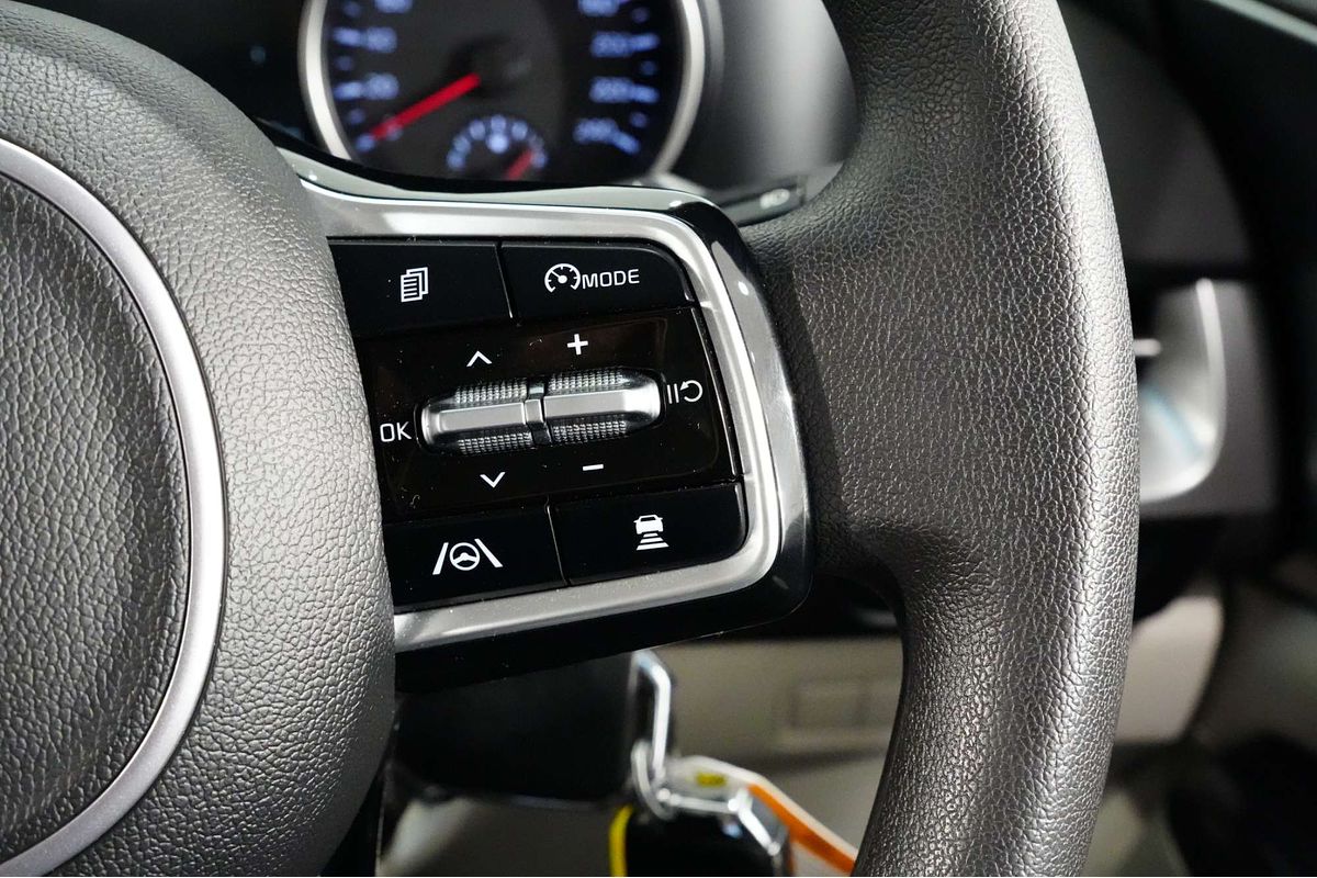 2024 Kia Carnival S KA4