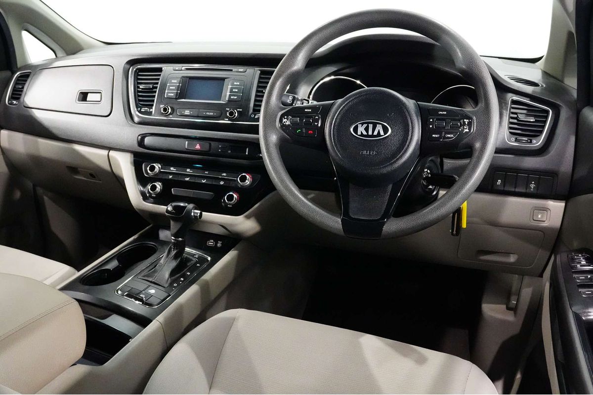 2016 Kia Carnival S YP
