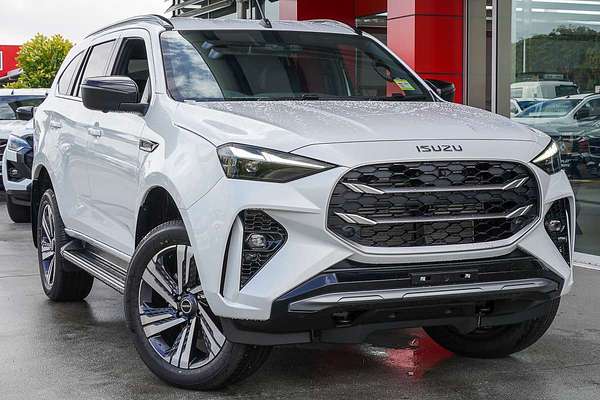 2026 Isuzu MU-X LS-T