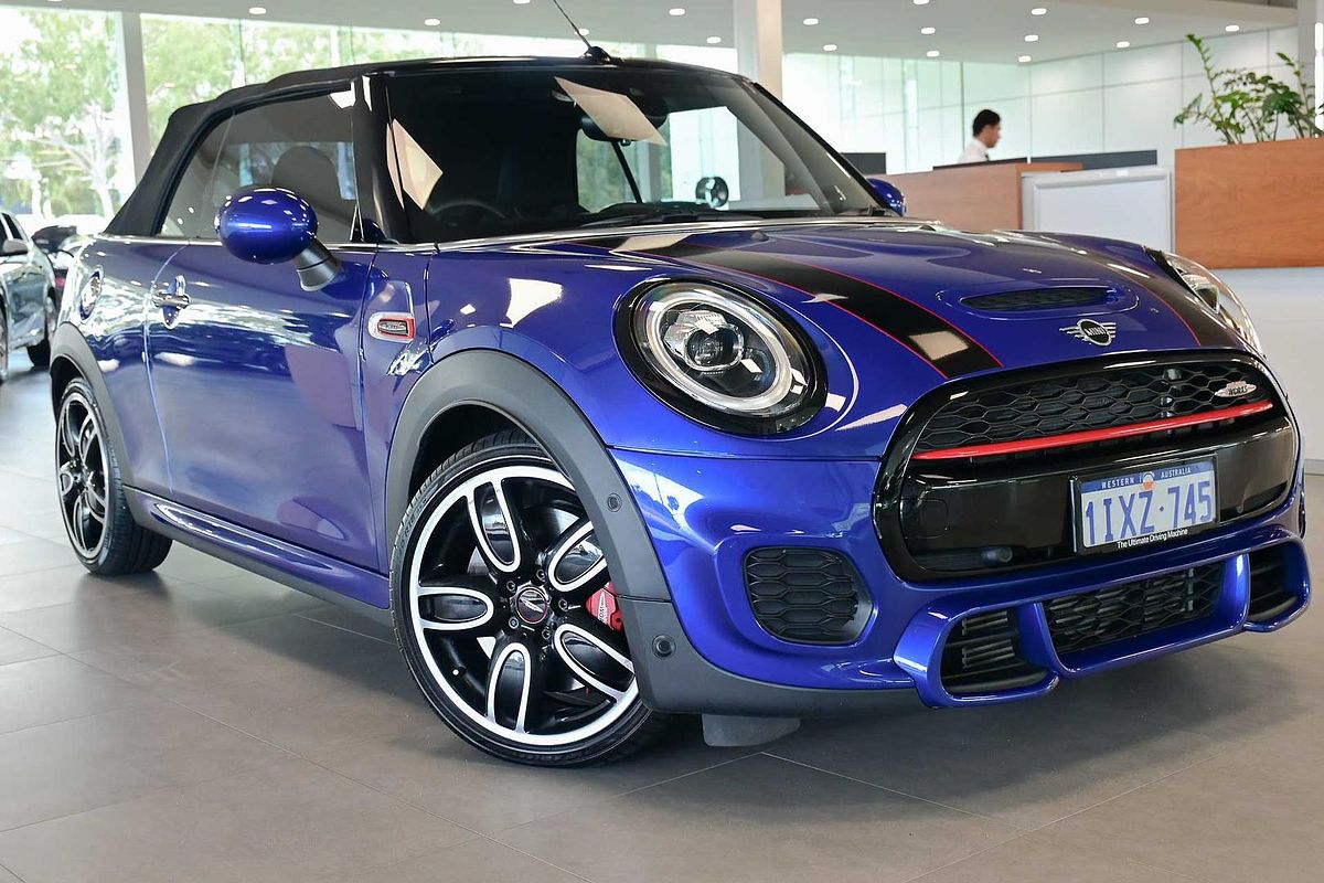 2019 MINI Convertible John Cooper Works F57 LCI