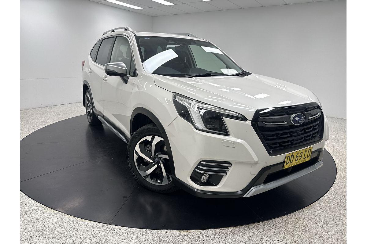 2022 Subaru Forester 2.5i-S S5