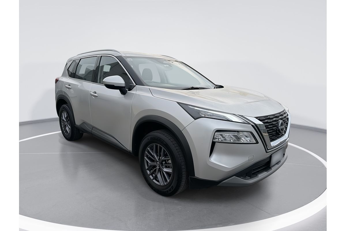 2024 Nissan X-TRAIL ST T33