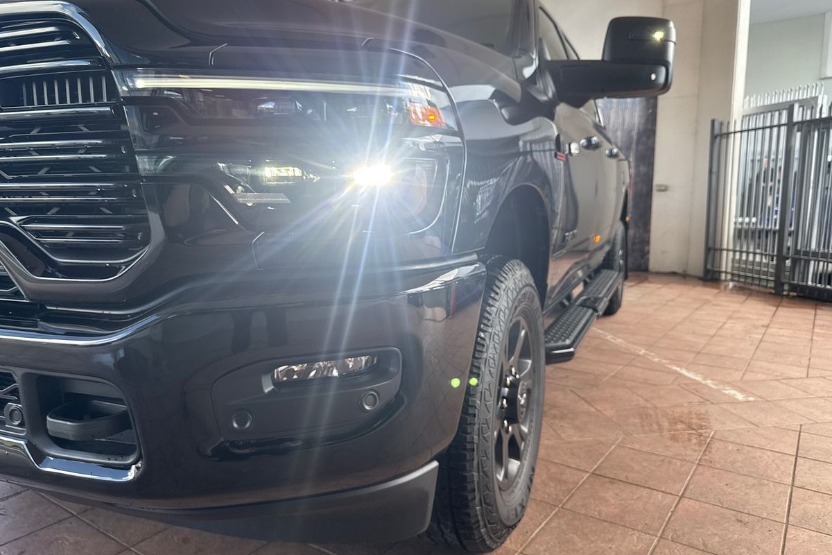 2025 RAM 2500 Laramie Rambox DJ 4X4