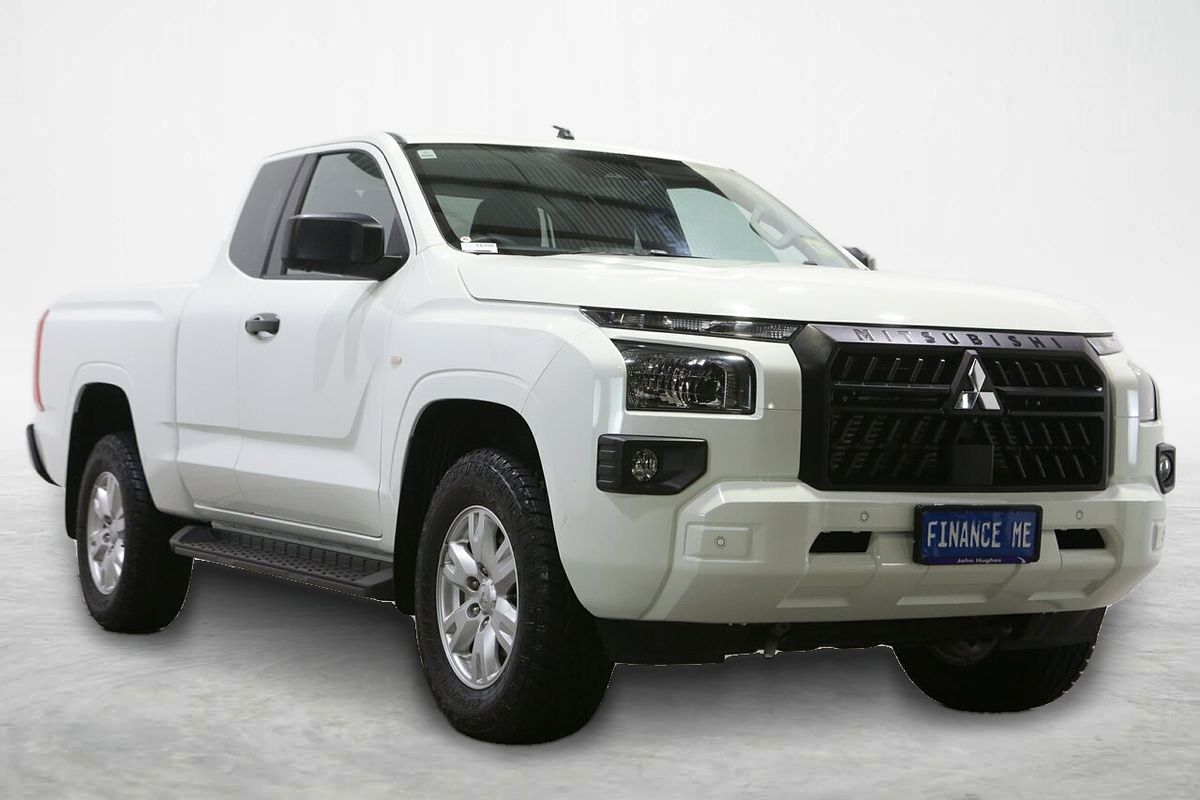 2025 Mitsubishi Triton GLX+ MV 4X4