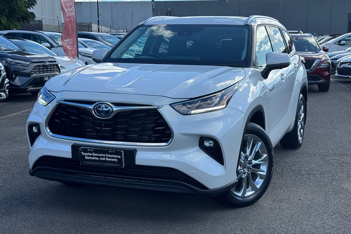 2025 Toyota Kluger Grande AXUH78R