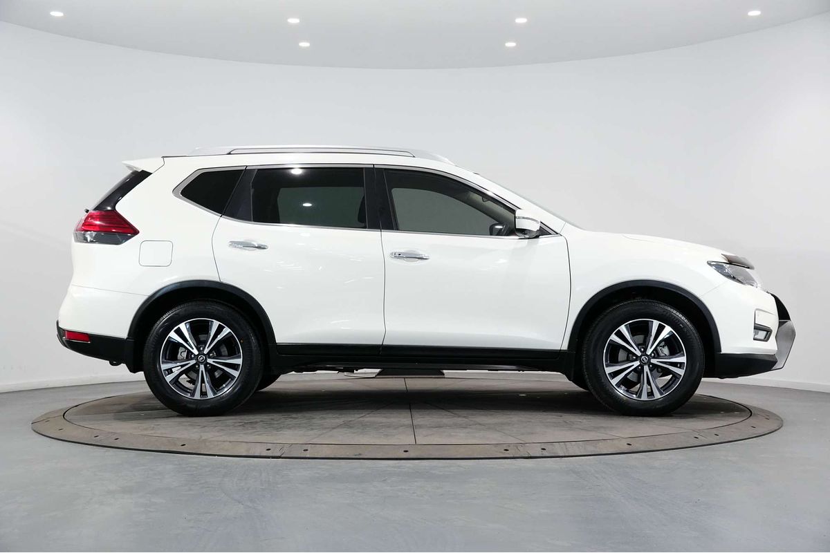 2022 Nissan X-TRAIL ST-L T32