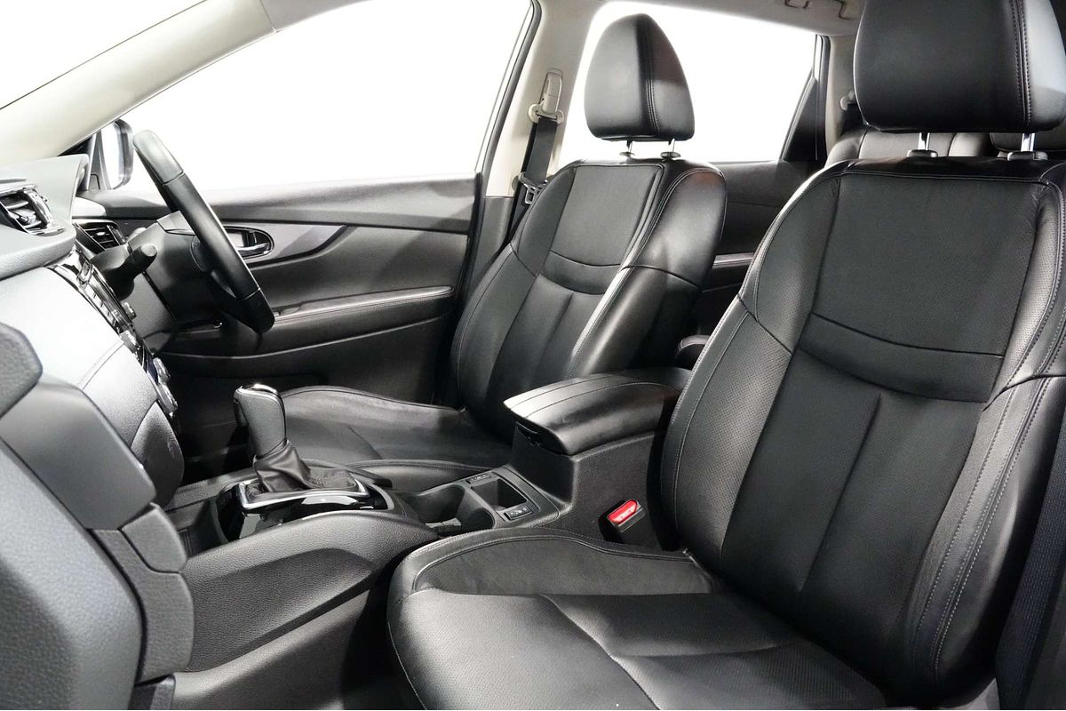2022 Nissan X-TRAIL ST-L T32