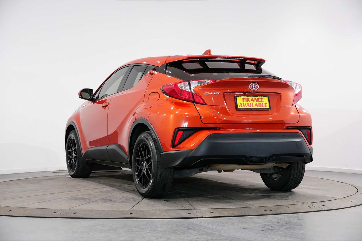 2020 Toyota C-HR GXL NGX10R