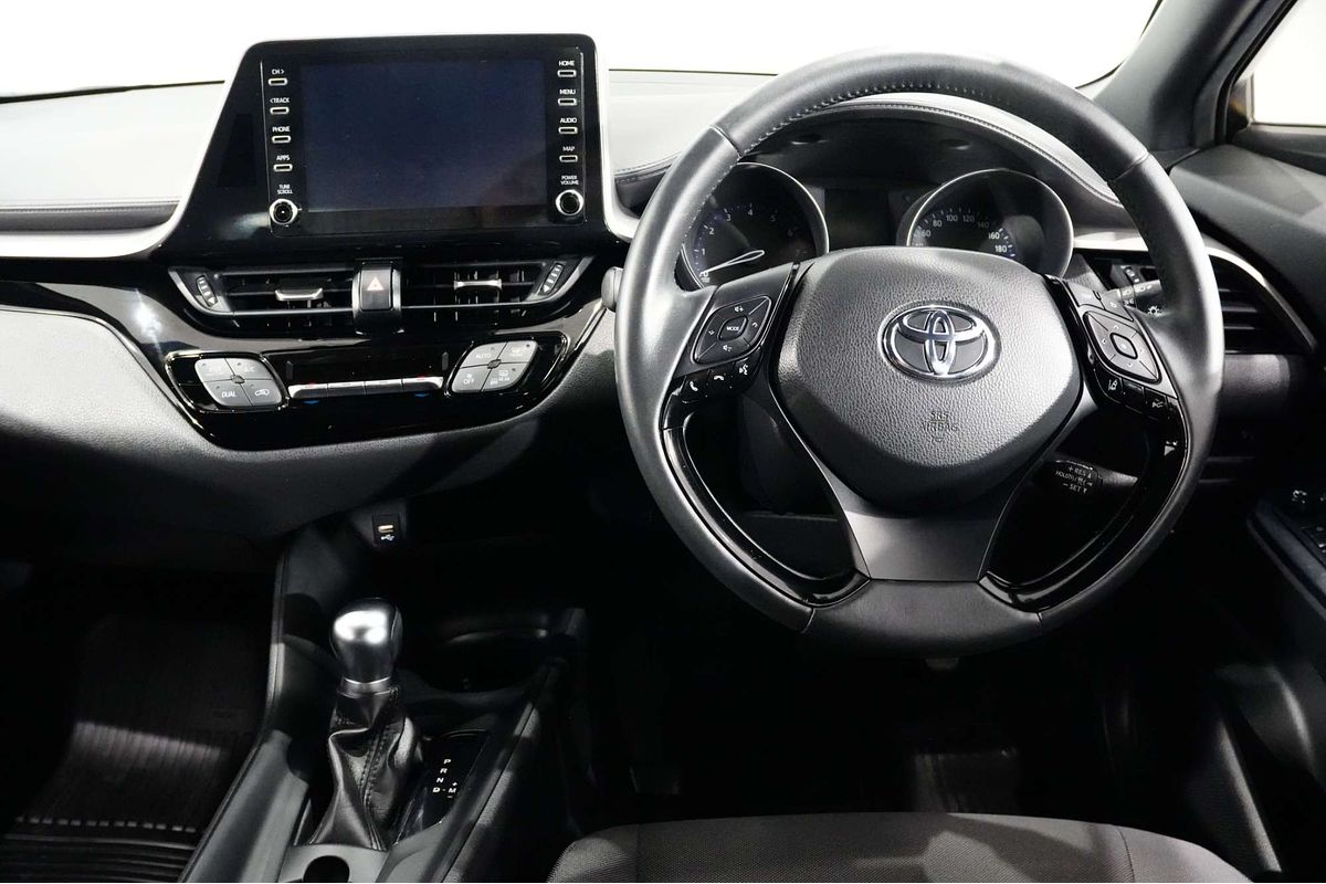 2020 Toyota C-HR GXL NGX10R