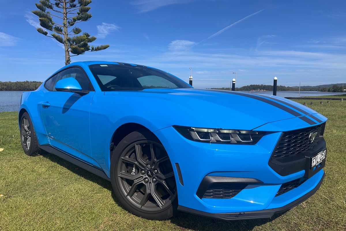 2025 Ford Mustang Ecoboost FO