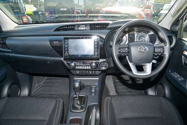 2024 Toyota Hilux SR GUN126R 4X4 thumb-17