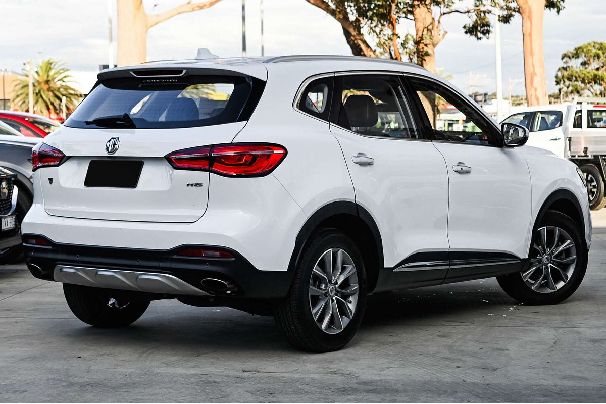 2022 MG HS Vibe SAS23