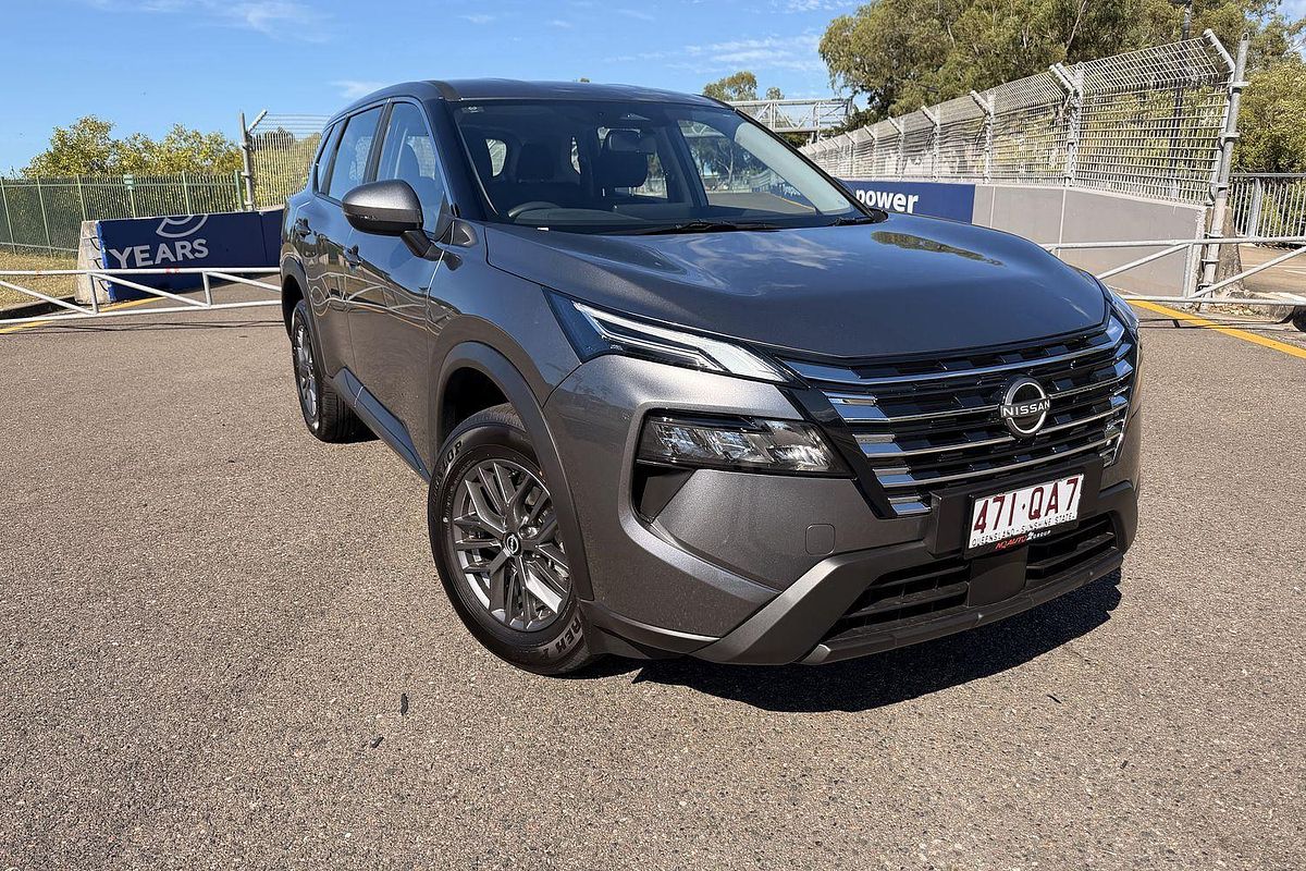 2025 Nissan X-TRAIL ST T33