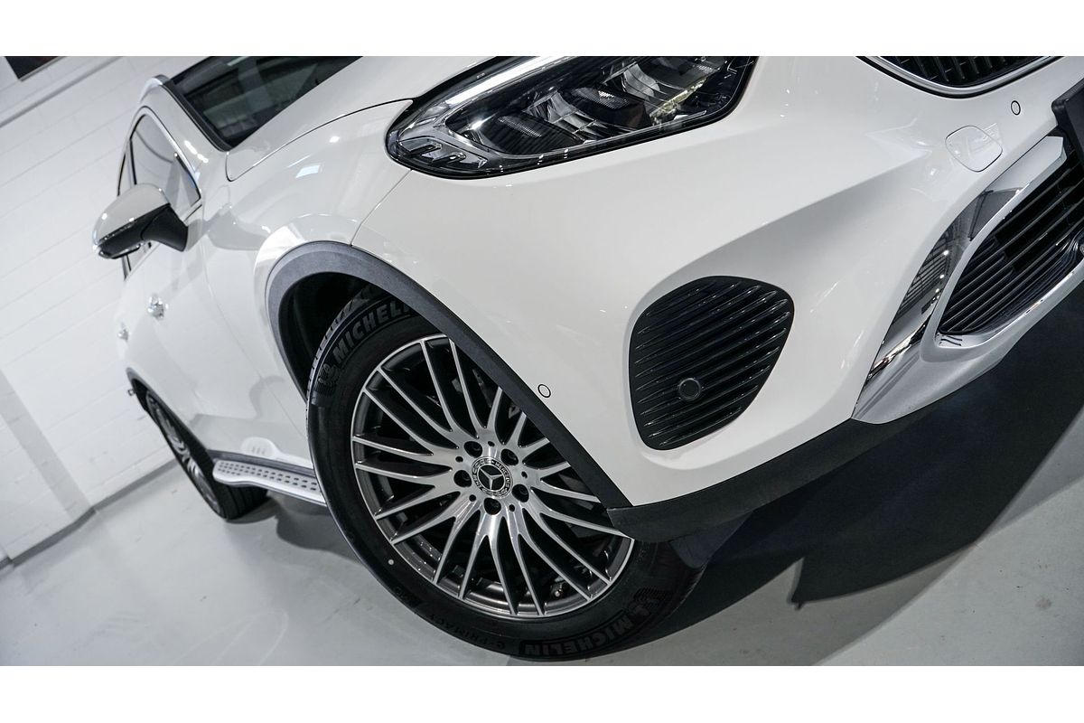 2025 Mercedes-Benz GLC-Class GLC200 X254