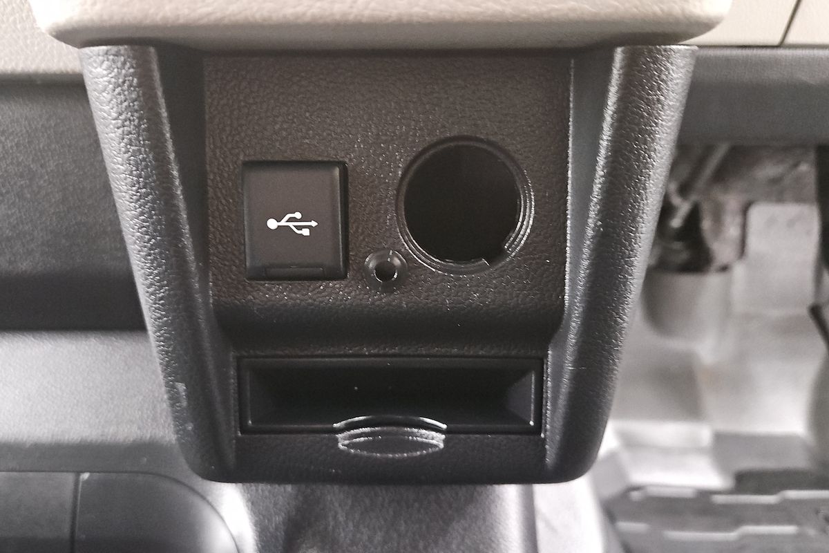 2021 Toyota Hiace GRH320R ELWB High Roof