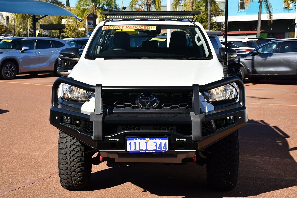 2025 Toyota Hilux SR GUN126R 4X4