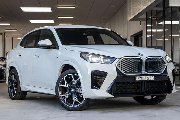 2024 BMW iX2 xDrive30 M Sport U10