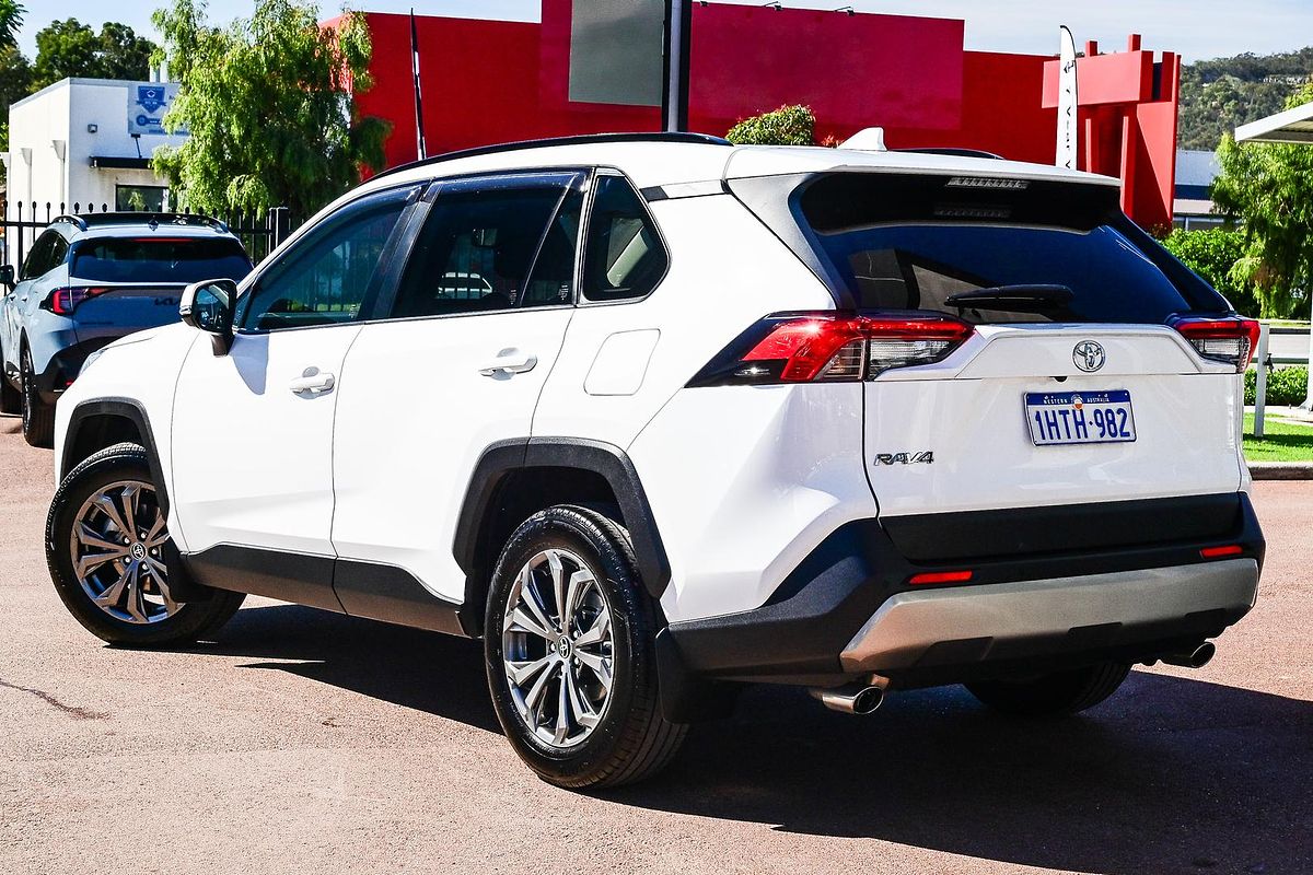 2022 Toyota RAV4 GXL MXAA52R