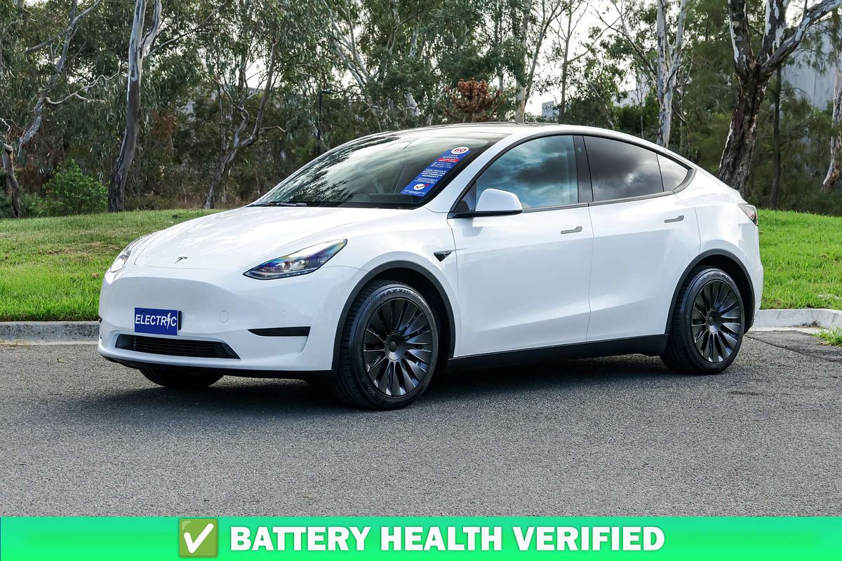 2023 Tesla Model Y Rear-Wheel Drive