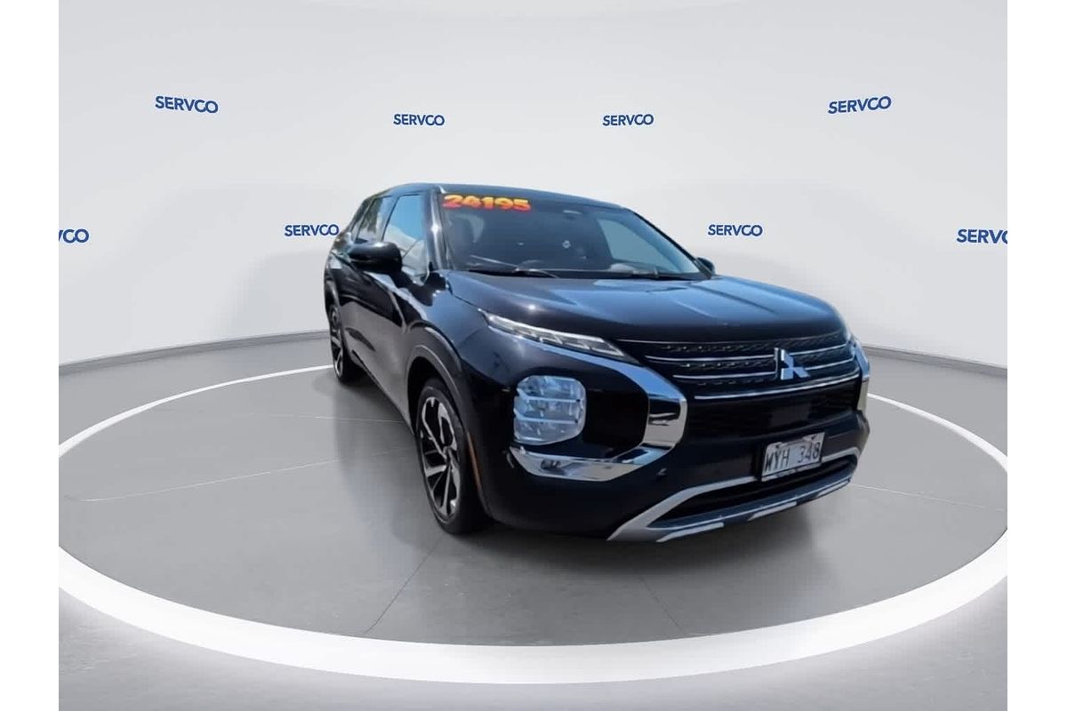 2024 Mitsubishi Outlander SE