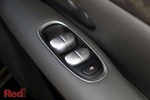 2026 MG IM5 Premium P12L thumb-15