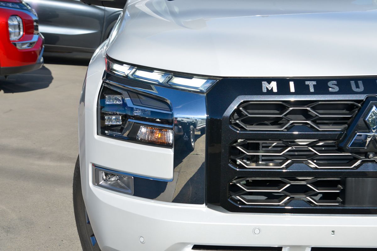 2024 Mitsubishi Triton GLS MV 4X4