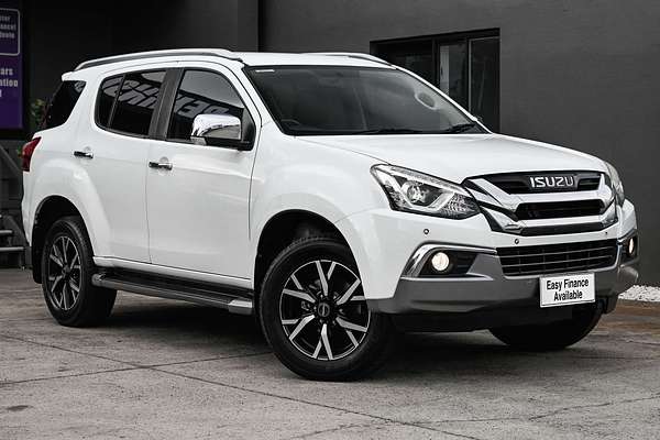 2021 Isuzu MU-X LS-T