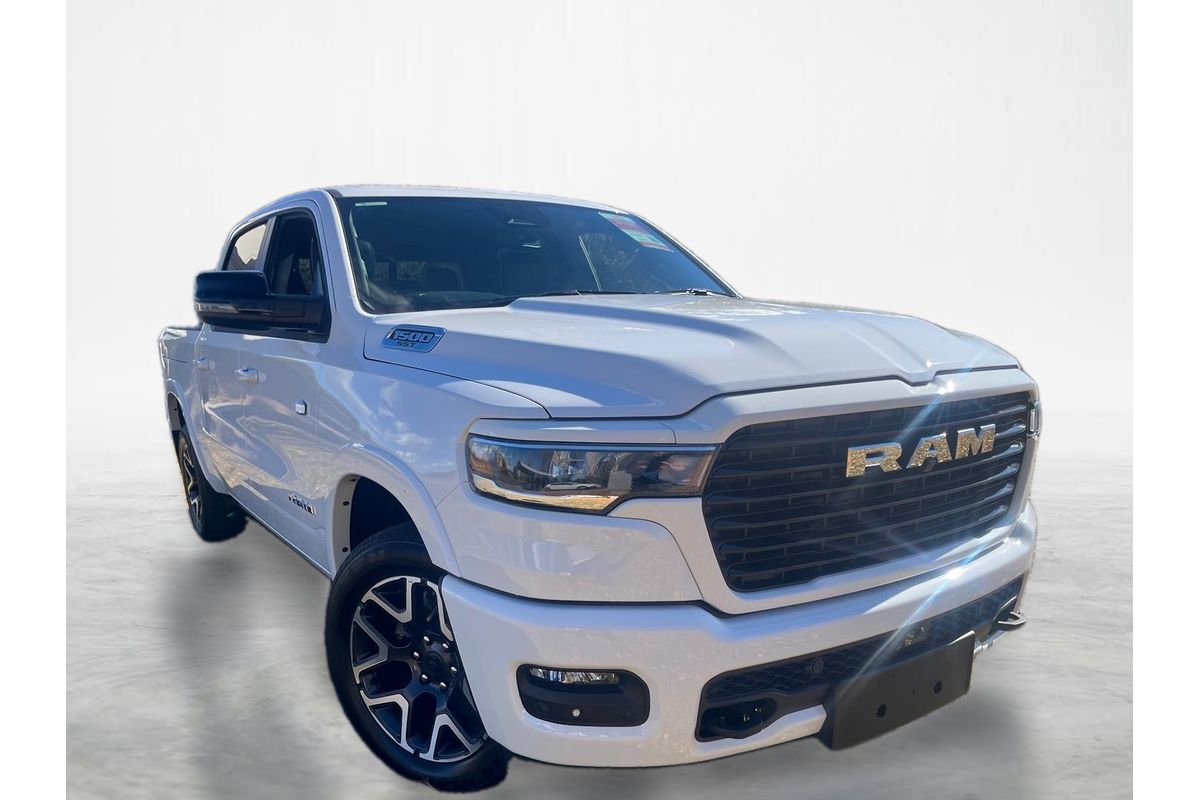 2026 RAM 1500 Laramie Sport Hurricane SO RamBox DT 4X4 SWB