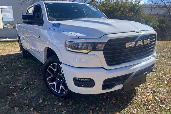 2026 RAM 1500 Laramie Sport Hurricane SO RamBox DT 4X4 SWB