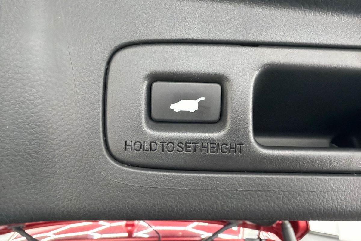 2023 Honda CR-V VTi LX AWD RW