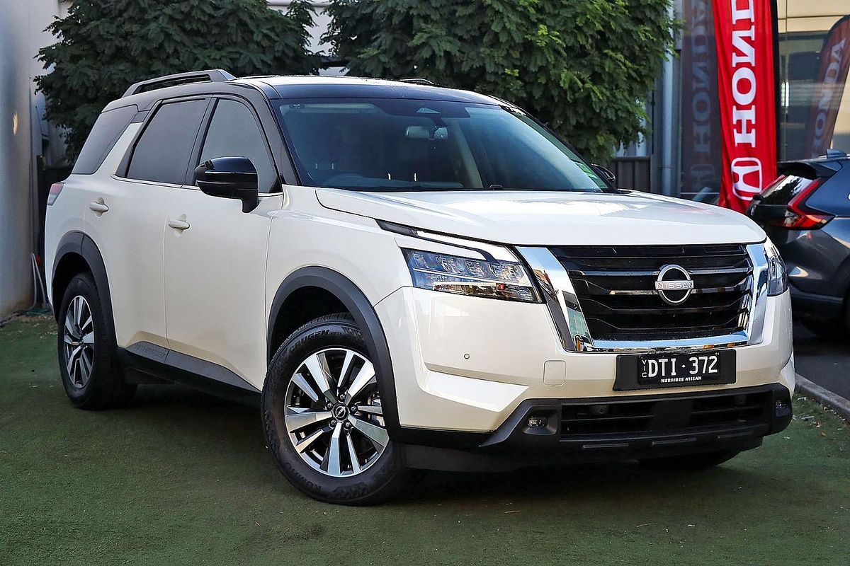 2024 Nissan Pathfinder Ti R53