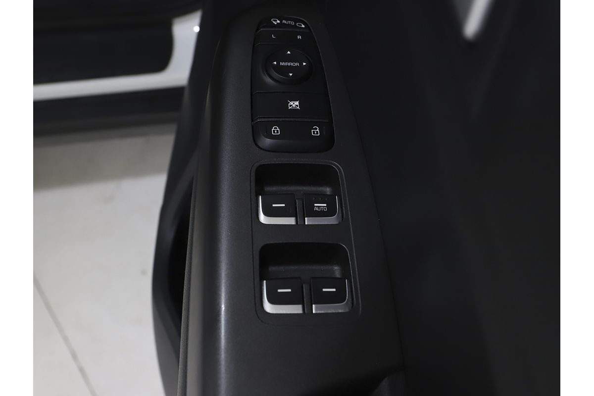 2021 Kia Sportage S QL image 7