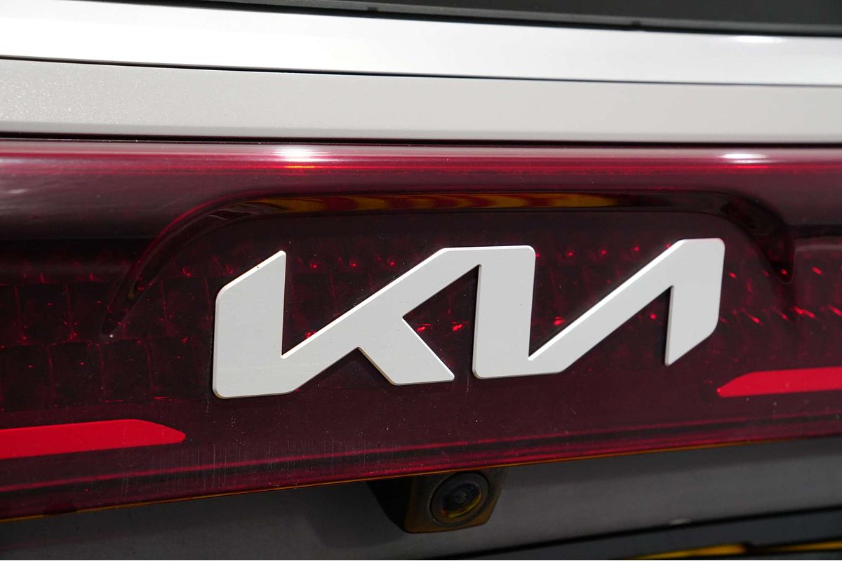 2022 Kia Carnival S KA4