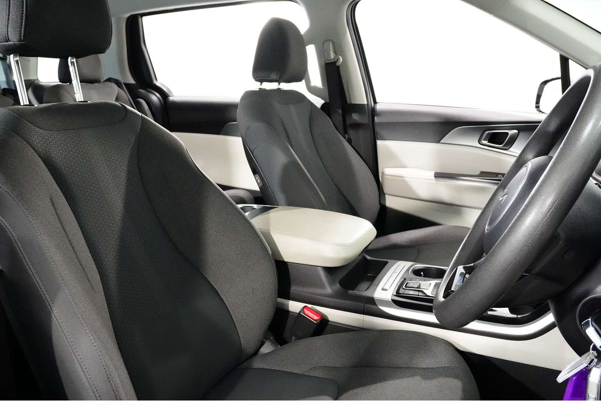 2022 Kia Carnival S KA4