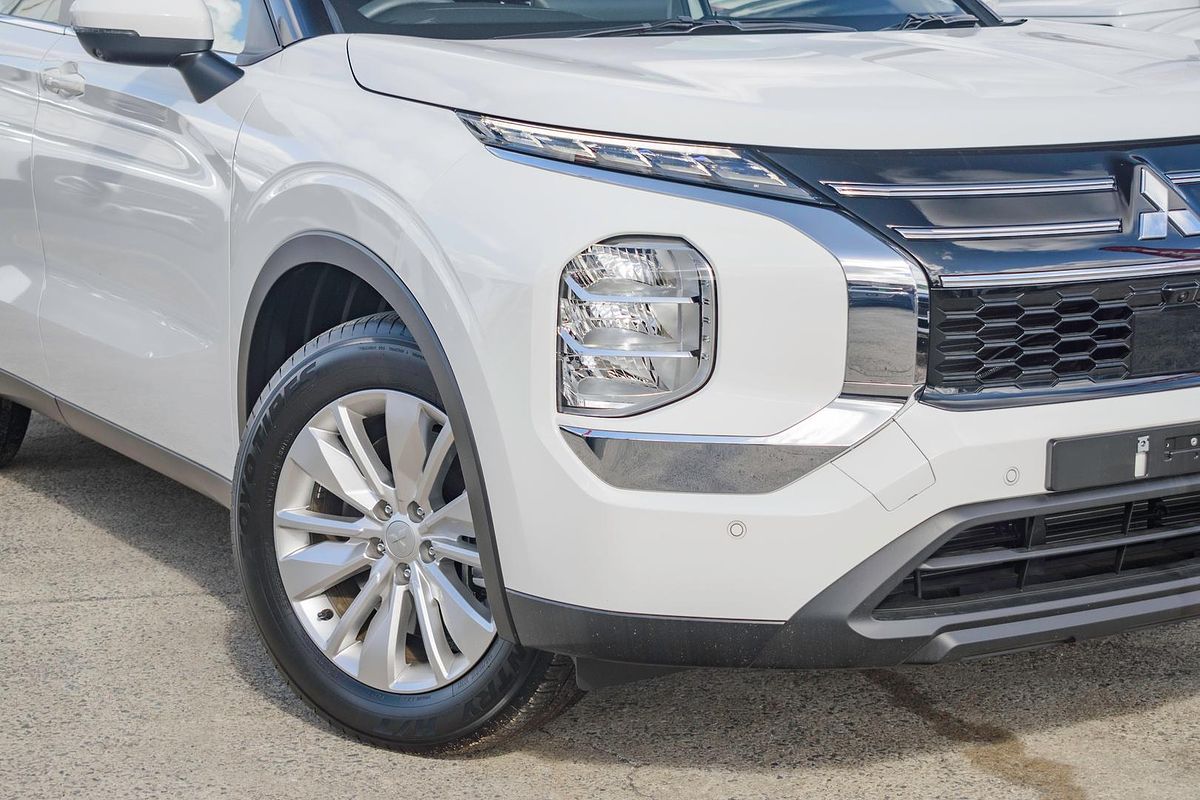 2025 Mitsubishi Outlander Aspire ZM