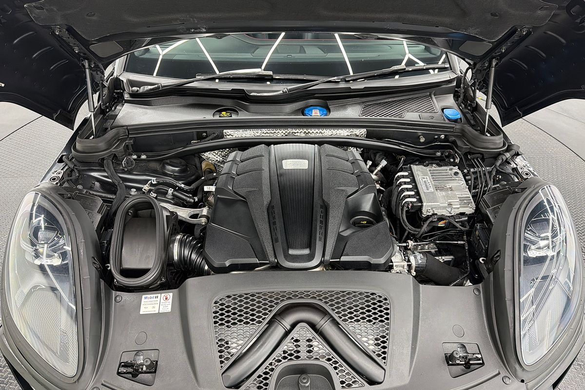 2021 Porsche Macan GTS 95B