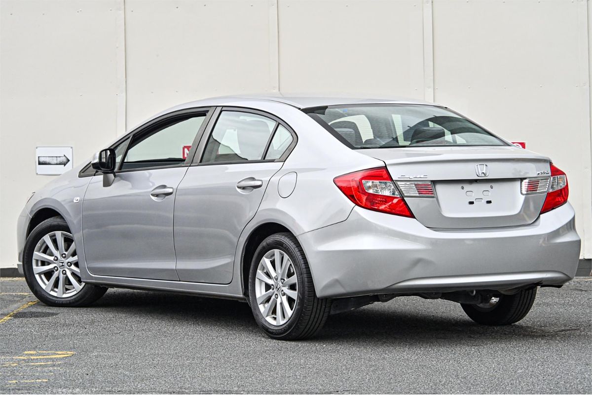 2013 Honda Civic VTi-L 9th Gen Ser II