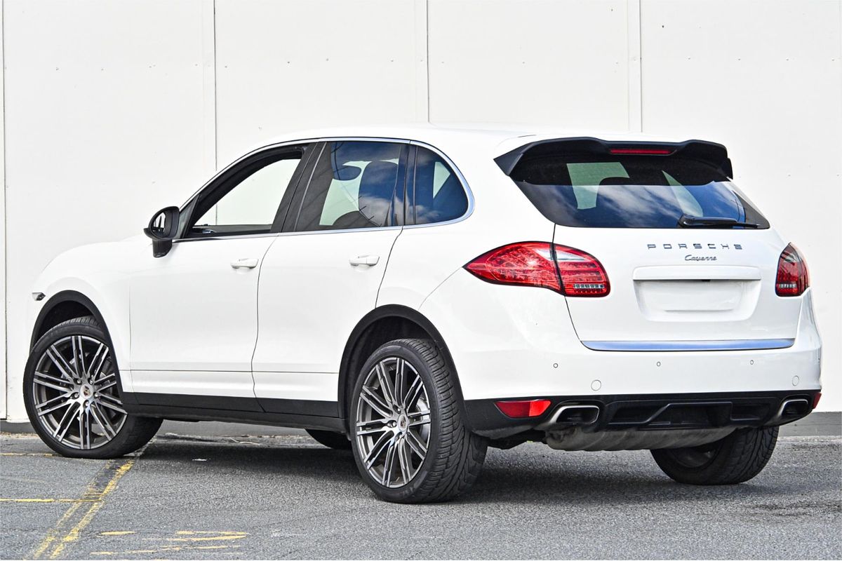 2011 Porsche Cayenne 92A