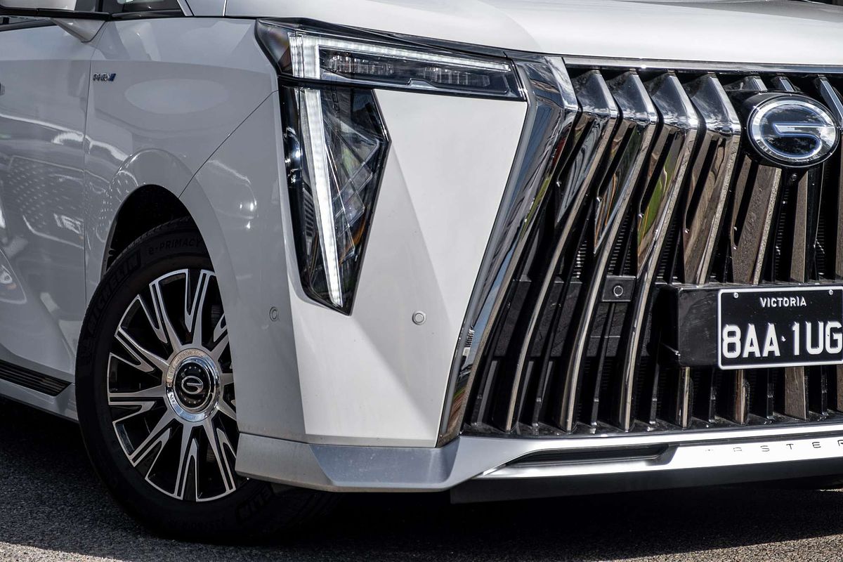 2025 GAC M8 PHEV Luxury