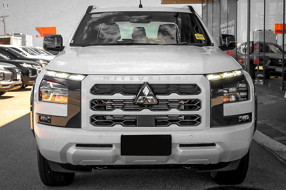 2026 Mitsubishi Triton GSR MV 4X4