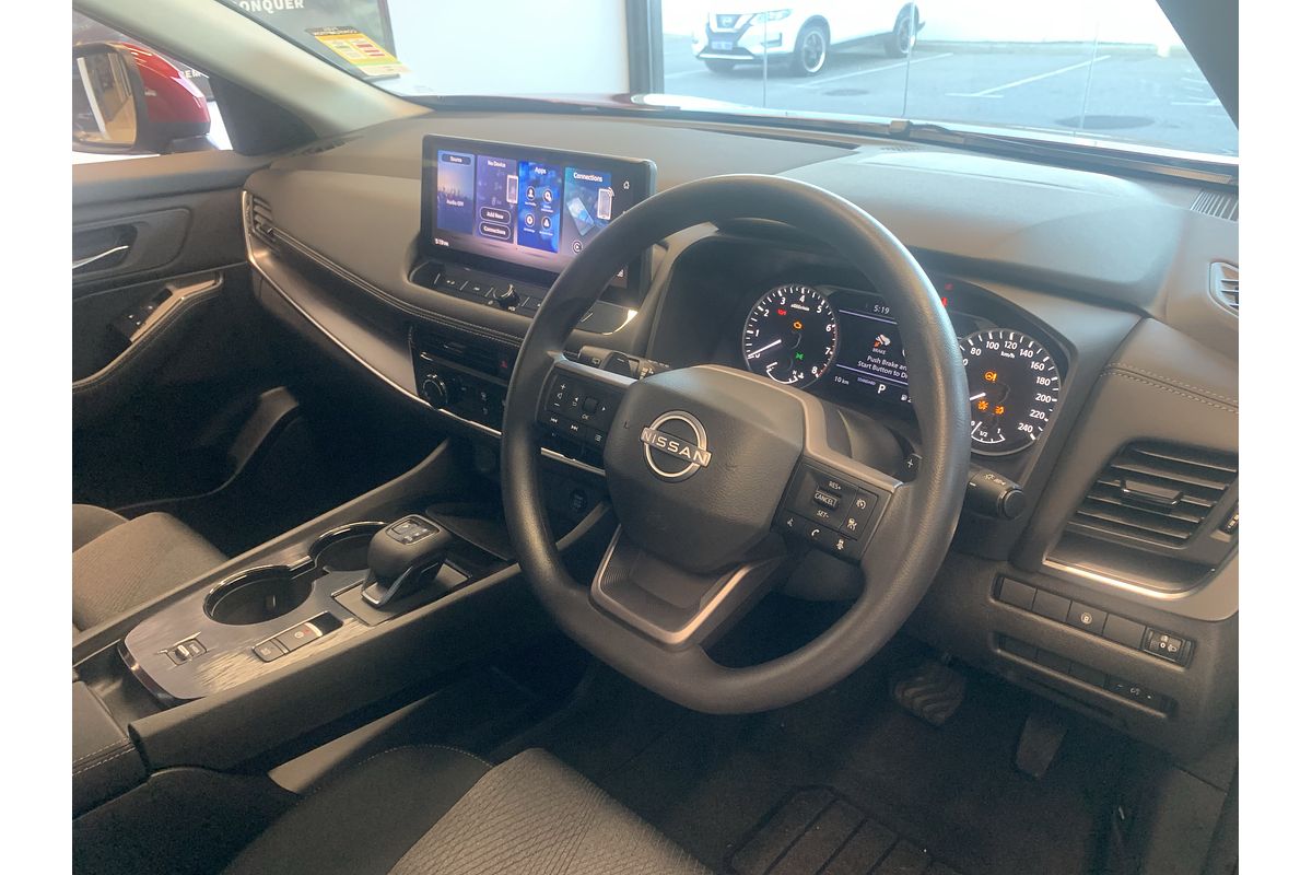2026 Nissan X-TRAIL ST T33