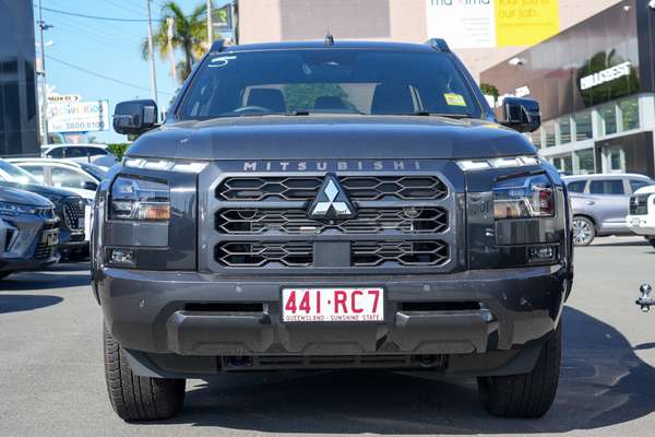 2025 Mitsubishi Triton GSR MV 4X4 thumb-2