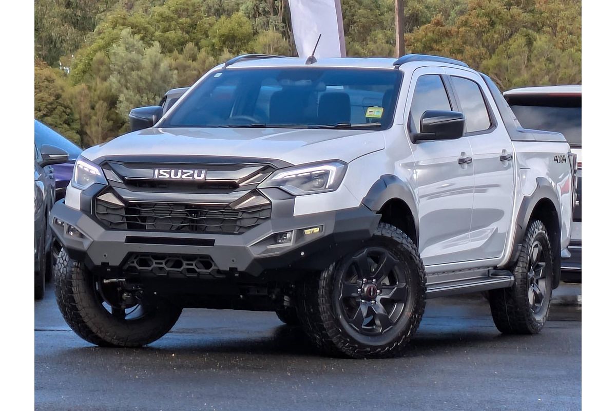 2025 Isuzu D-MAX X-TERRAIN 4X4