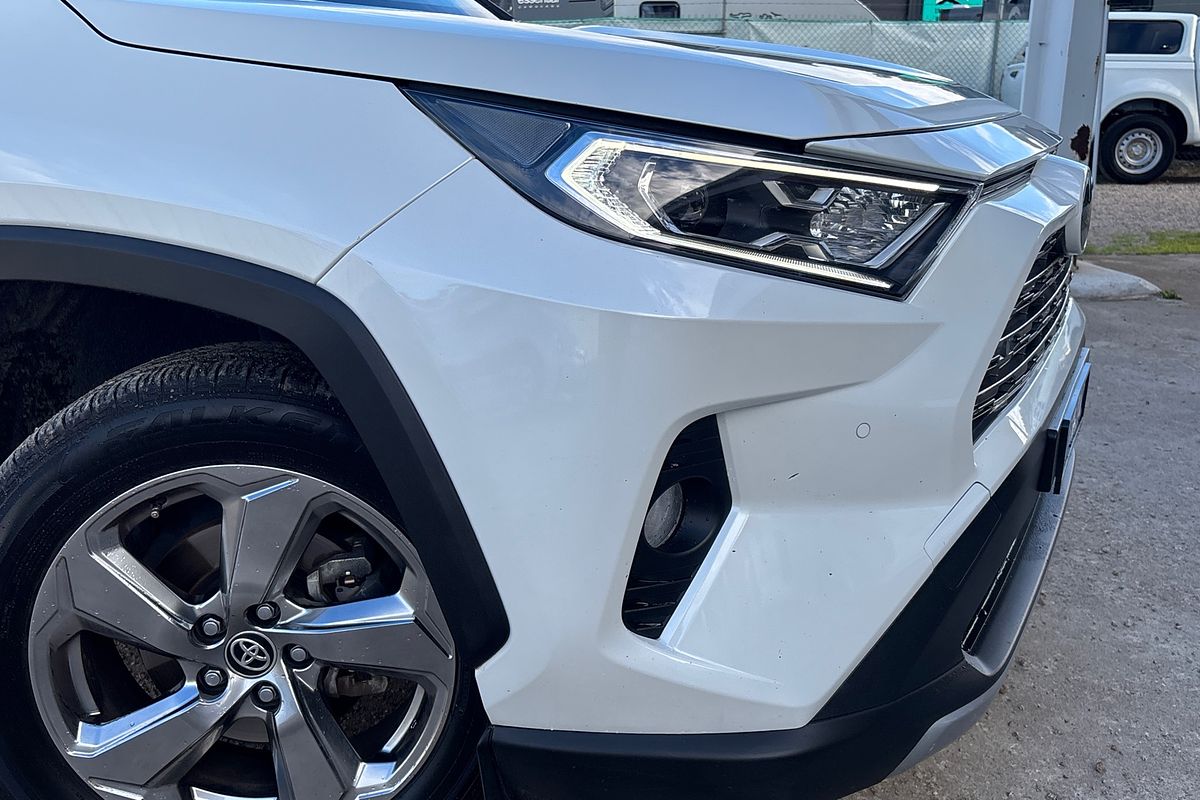 2020 Toyota RAV4 GXL AXAH52R