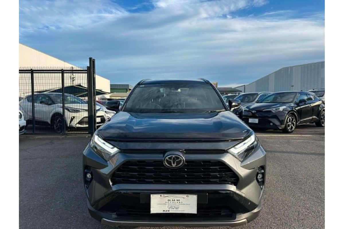 2025 Toyota RAV4 XSE AXAH54R