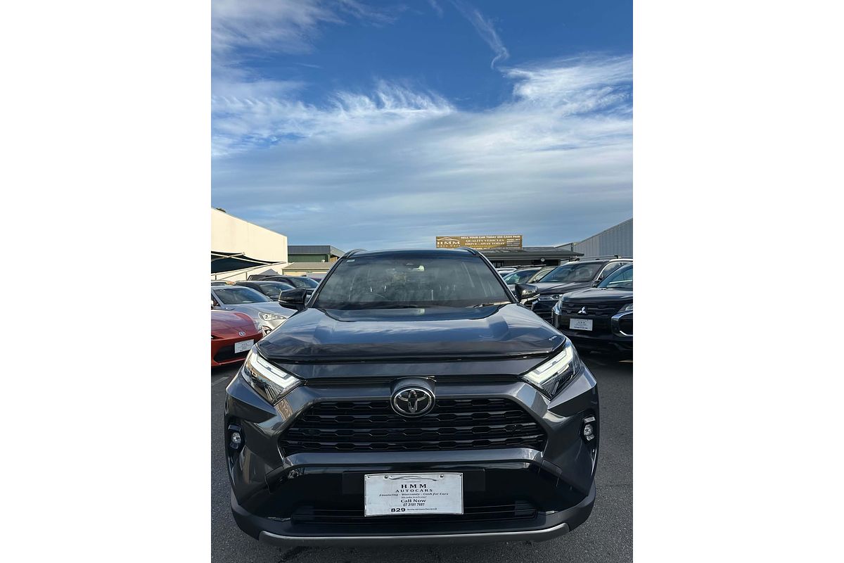 2025 Toyota RAV4 XSE AXAH54R
